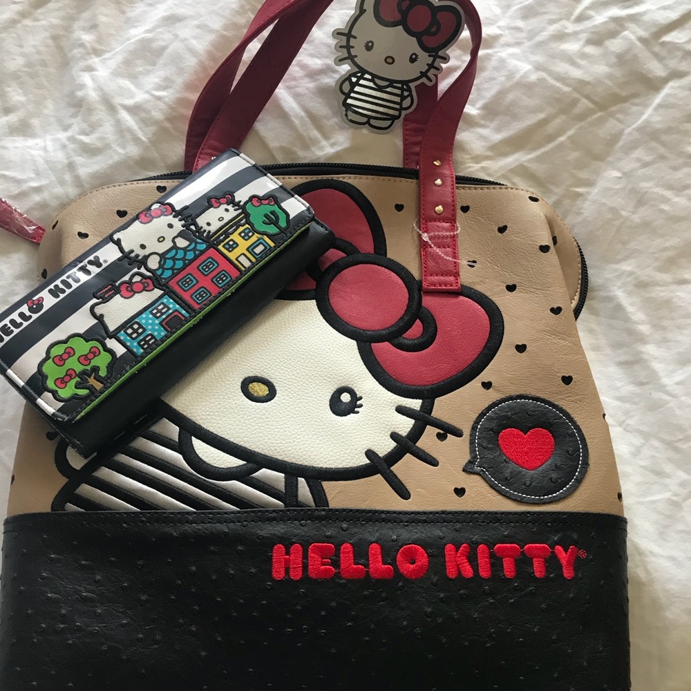 Hello kitty purse & wallet